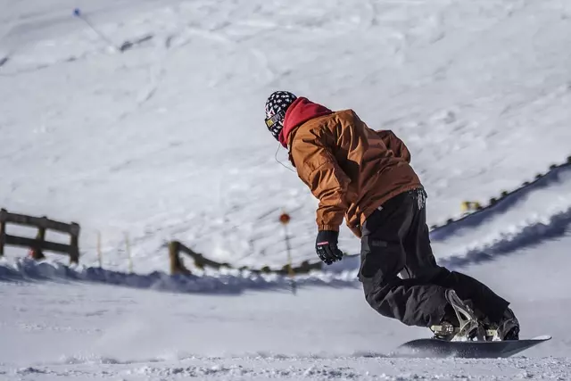 House Image of Clases de Snowboard en Volcán Villarrica: Domina las Laderas